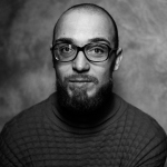 Денис Есаков Денис Есаков