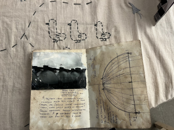 Я никогда не был в порту. Группа Михеила Микадзе, ХОРА. «Область», Архитектон, 2025. Фотография © Алена Кузнецова / Архи.ру Я никогда не был в порту. Группа Михеила Микадзе, ХОРА. «Область», Архитектон, 2025. Фотография © Алена Кузнецова / Архи.ру