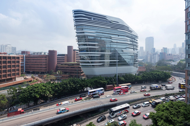 Корпус Jockey Club Innovation Tower Политехнического университета в Гонконге © Iwan Baan