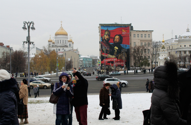 Боровицкая площадь, 11.2016. Фотография © Юлия Тарабарина, Архи.ру Боровицкая площадь, 11.2016. Фотография © Юлия Тарабарина, Архи.ру