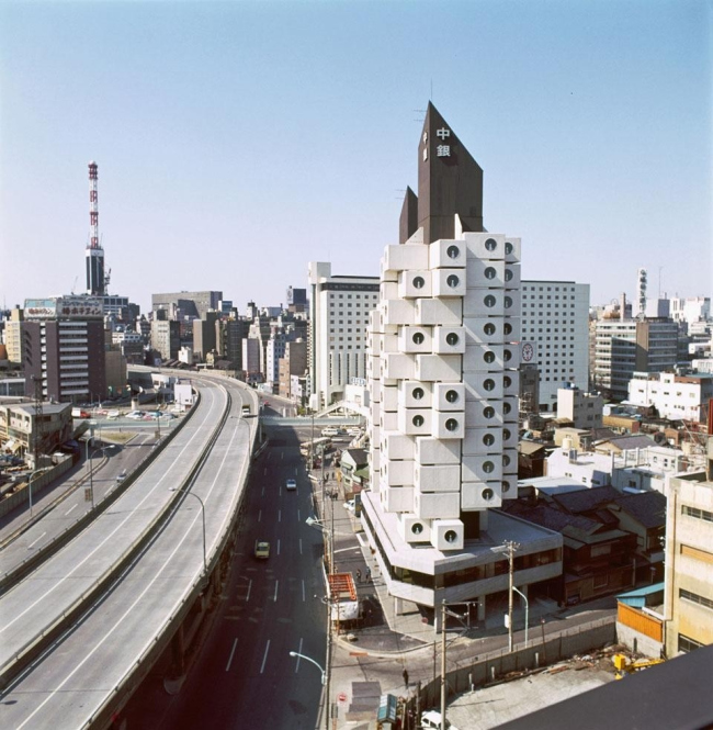 Башня Nakagin в Токио. 1970-72 гг. Арх. Кисё Курокава