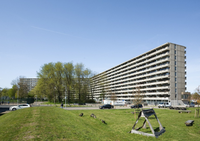 Жилой комплекс deFlat Kleiburg – реконструкция © Marcel van der Burg