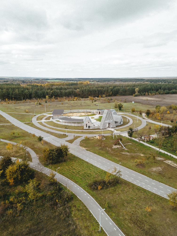 Экопарк «Каялов бор»
Фотография © Артем Брусененко / предоставлена TOU ARCHITECTS zooming