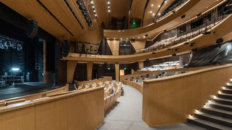 Kamal Theater in Kazan
Copyright: Photograph © Andrey Artis / courtesy of WOWHAUS zooming