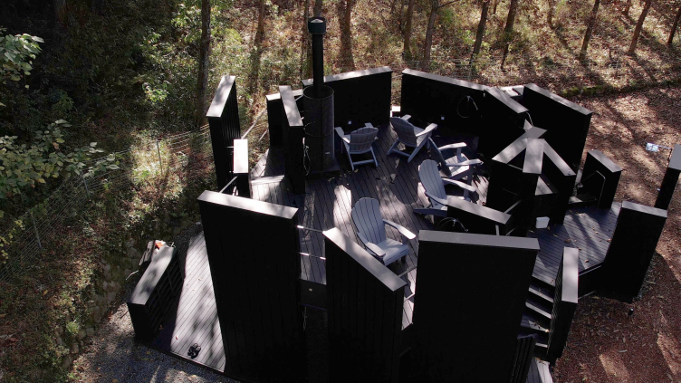 Деревянная сауна в парке OND в городе Такео
Фотография © Akinobu Kawabe (Helico) zooming