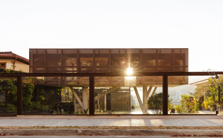 Частный дом Casa Lua в Белу-Оризонти
Фотография © Luisa Lage / предоставлена Tetro Arquitetura zooming