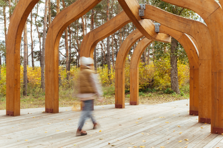 Экопарк «Каялов бор»
Фотография © Артем Брусененко / предоставлена TOU ARCHITECTS zooming