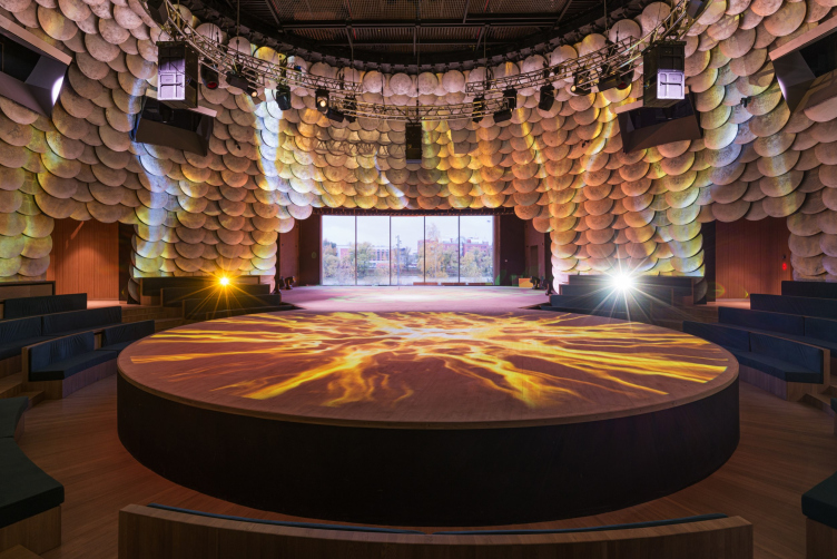 Kamal Theater in Kazan
Copyright: Photograph © Andrey Artis / courtesy of WOWHAUS zooming