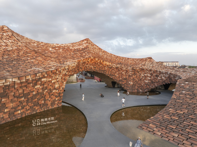 Музей глины UCCA
Фотография © Fangfang Tian / предоставлена Kengo Kuma & Associates zooming