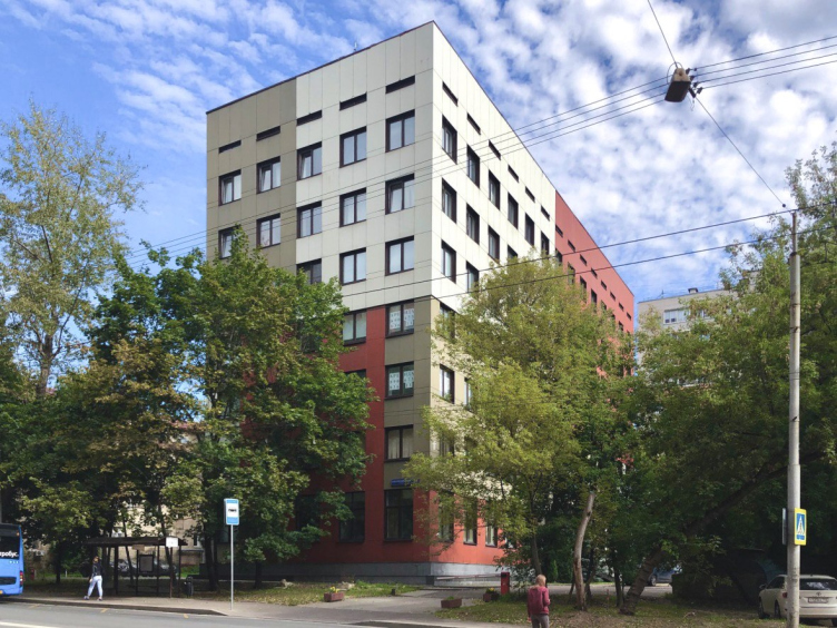 Серебряный дом. Фасады бизнес центра до проекта обновления
Источник fortex group фотография предоставлена figura A zooming