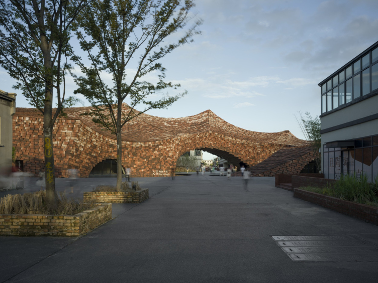 Музей глины UCCA
Фотография © Eiichi Kano / предоставлена Kengo Kuma & Associates zooming