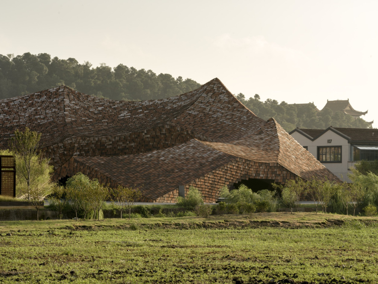 Музей глины UCCA
Фотография © Eiichi Kano / предоставлена Kengo Kuma & Associates zooming