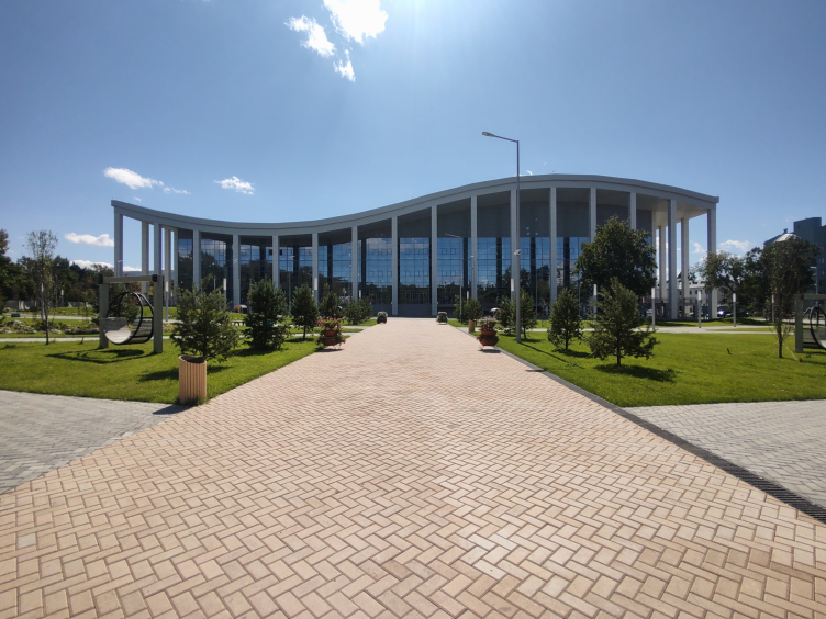 Центр водных видов спорта
Фотография © ООО «ГЭХ ИНЖИНИРИНГ»/предоставлены ПИ АРЕНА zooming