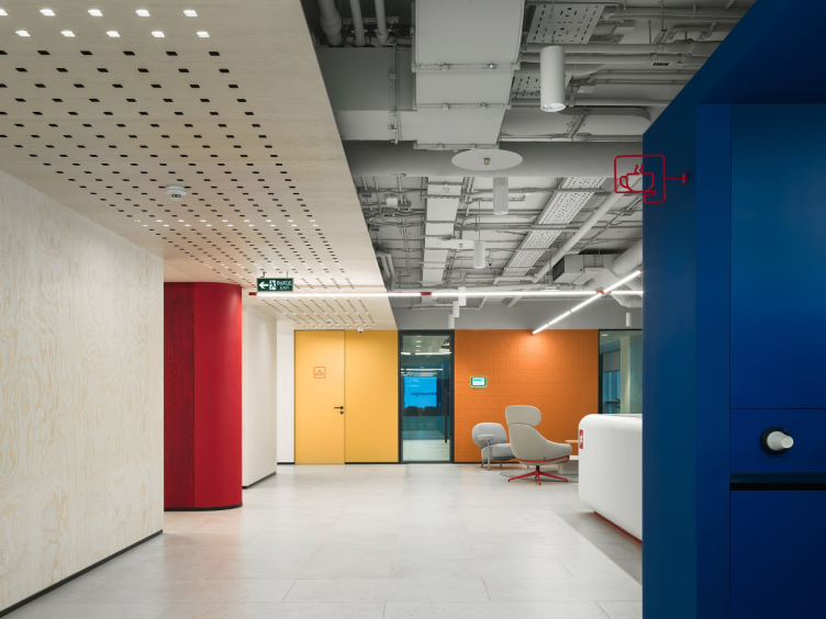 Офис компании Positive Technologies
Фотография © Дмитрий Чебаненко / предоставлена MORS ARCHITECTS zooming
