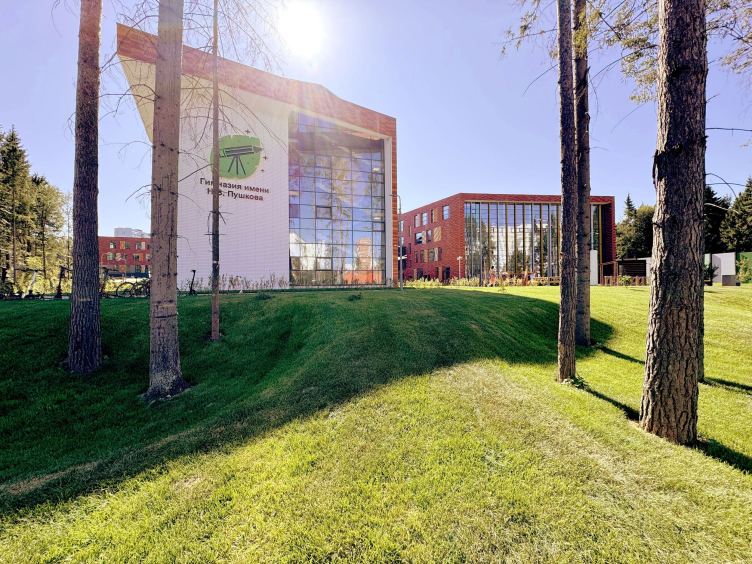 View of the school from the forest
Copyright: Photograph © Andrey Asadov / provided by ASADOV Architects zooming