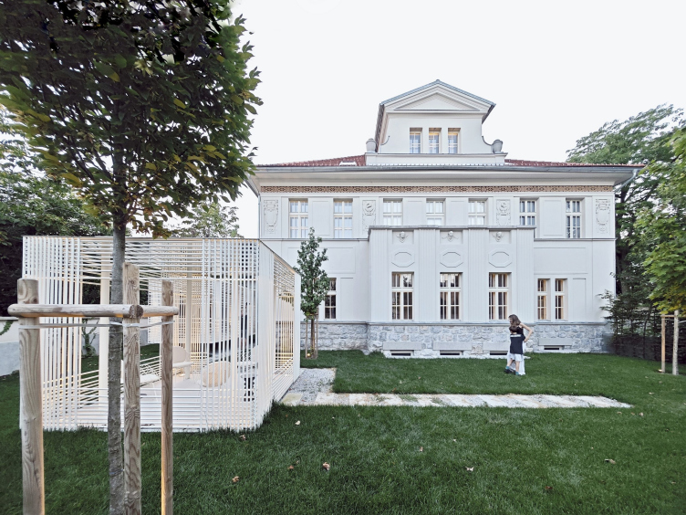 Вилла «Мирье»
Фотография © Tomaz Gregoric / предоставлена Ofis Arhitekti zooming
