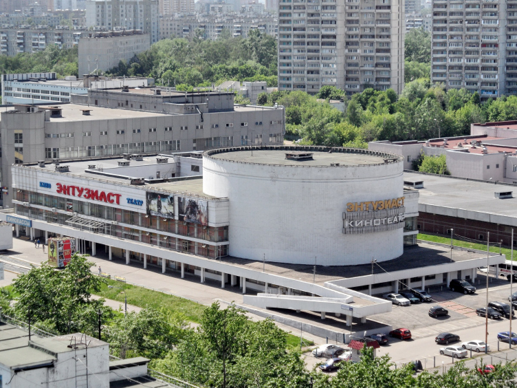 Кинотеатр «Энтузиаст», 2011
Фотография: Fr0nt / CC BY-SA 3.0 zooming