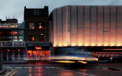Haworth Tompkins. Театр «Янг Вик» в Лондоне. Фото предоставлено RIBA