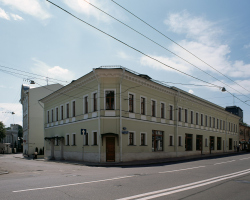 Trading-office building on street Pokrovka (reconstruction)