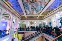 Юбилей компании AGC: 110 лет в мире, 20 лет на рынке Восточной Европы Юбилей компании AGC: 110 лет в мире, 20 лет на рынке Восточной Европы