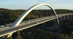Новый мост через залив Свинеcyнд
