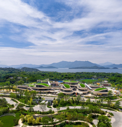 -  GO PARK Sai Sha
