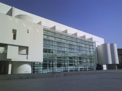 Музей современного искусства MACBA