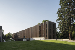 ������ Grande Orangerie � ���������� iXcampus