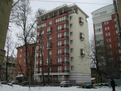 Apartment building reconstruction in the 1st Spasonalivkovski pereulok