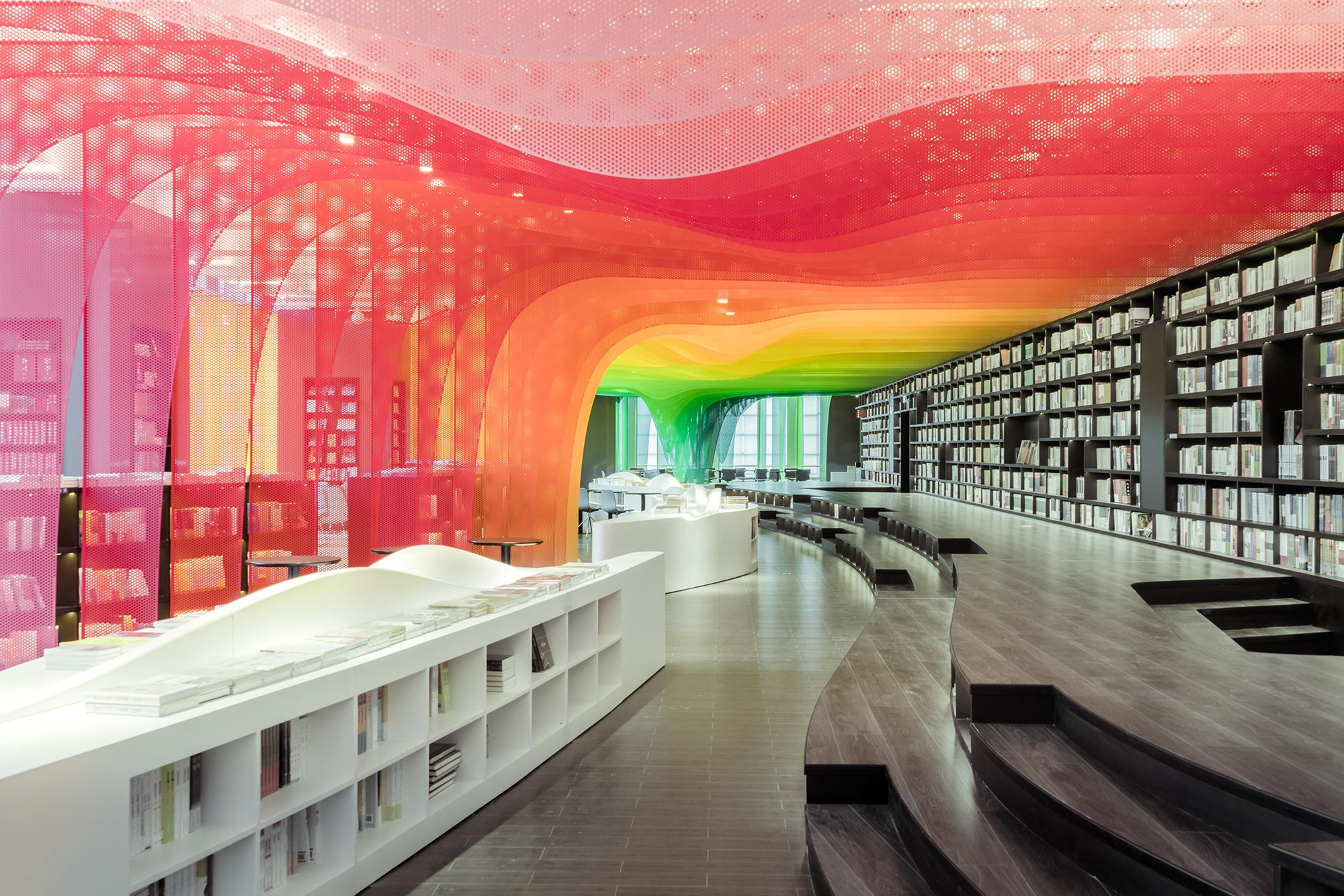 Future bookstore. Сучжоу, Китай