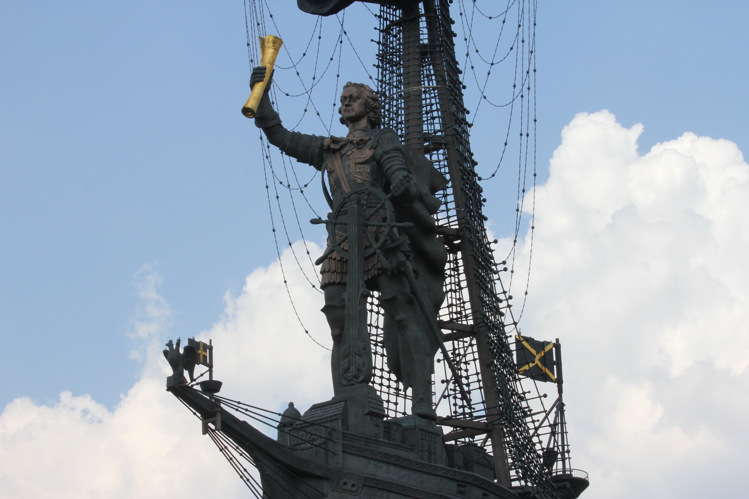 Памятник Петру 1 в Москве Церетели