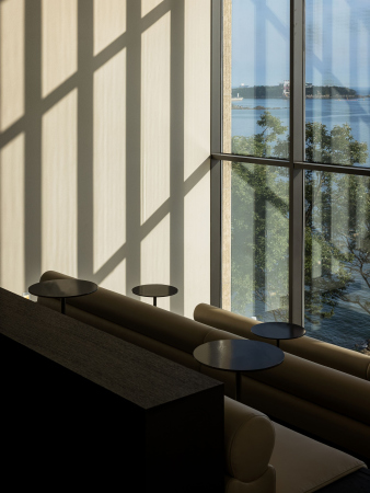 zooming