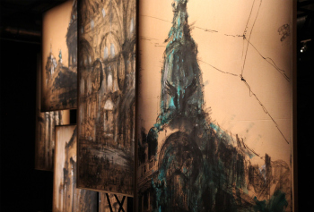 Выставка «Сергей Кузнецов. Архитектура мира». Новая Третьяковка, Западное крыло, 4 зал, 13.04.2023 – 20.08.2023 Фотография: Юлия Тарабарина, Архи.ру