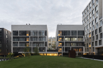 “Garden Quarters” housing complex. Quarter 2, buildings 2.7-2.10 Copyright: Photograph © Daniel Annenkov / provided by Ostozhenka