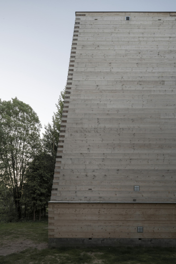 The Obelisk House Copyright: Photograph © Daniel Annenkov / provided by KATARSIS Architects