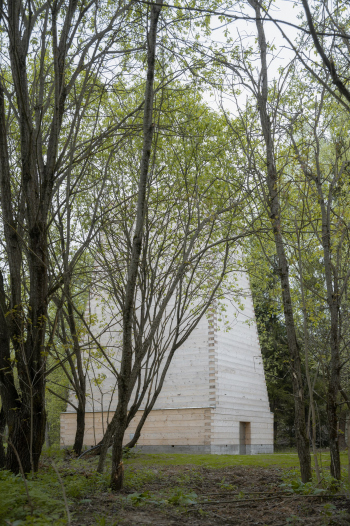 The Obelisk House Copyright: Photograph © Daniel Annenkov / provided by KATARSIS Architects