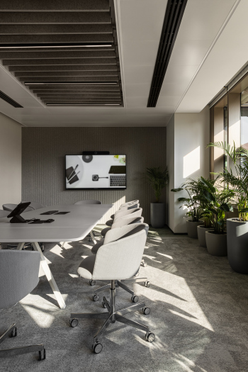 Transcontinental company′s office Copyright: Photograph © Sergey Nekrasov / provided by Т+Т Architects