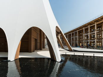 Павильон Катара / EXPO 2025 Фотография © Katsumasa Tanaka / предоставлена Kengo Kuma and Associates