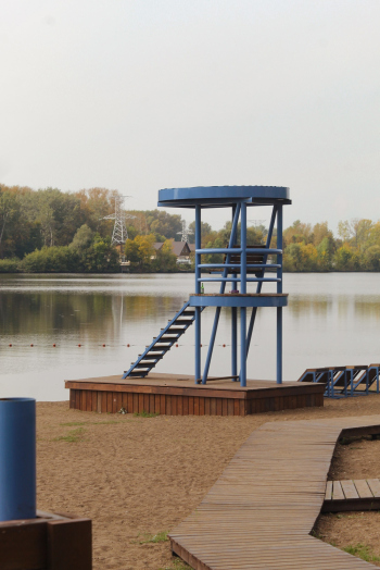 Приозёрный парк «Тёплый берег». Детали. Пирсы в Рыбачьем парке Фотография © Анастасия Сухарева / предоставлена Институт развития городов и сел Башкортостана