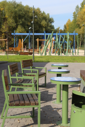 Приозёрный парк «Тёплый берег». Игровая площадка «Рыба в водорослях» Фотография © Анастасия Сухарева / предоставлена Институт развития городов и сел Башкортостана