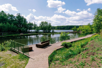 Приозёрный парк «Тёплый берег» Фотография © Влад Третьяков / предоставлена Институт развития городов и сел Башкортостана