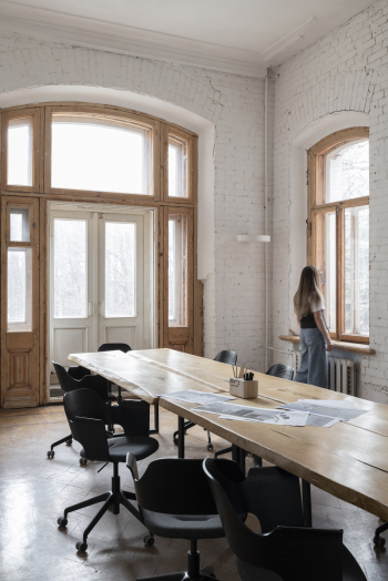 Офис KPLN в восстановленном здании XIX века Фотография © Даниил Анненков / предоставлена KPLN