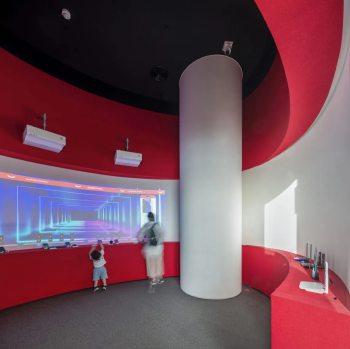 Digikala Flagship Store © Deed Studio