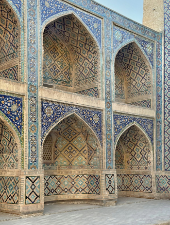 Старый город. I международная биеннале современного искусства в Бухаре Фотография © Юлия Зинкевич