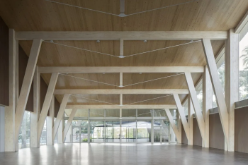 Sport: New building for the Real Club de Polo de Barcelona, Барселона, Испания.
Бюро: Batlleiroig Photo by © DEL RIO BANI / предоставлено WAF