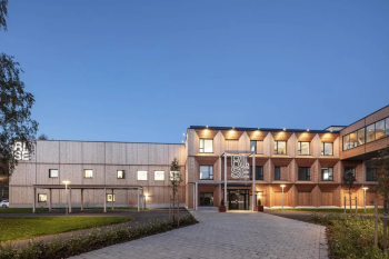 Production energy and Logistics: RISE Bioeconomy Arena, Эрншёльдсвик, Швеция.
Бюро: Sweco Architects Photo by © TIM MEIER, SWECO / предоставлено WAF