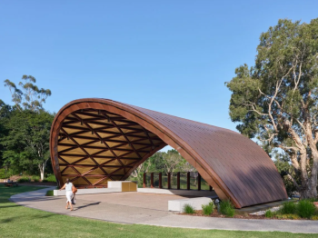 Higher Education and Research: University of Queensland Soundshell, Брисбен, Австралия.
Бюро: Kirk Studio Photo by © Christopher Frederick Jones / предоставлено WAF