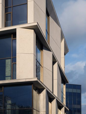 Клубный дом «Саввинская 17» Фотография © Дмитрий Чебаненко / предоставлена AI Studio