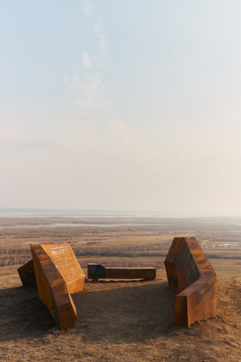 Смотровая площадка над рекой Лена Фотография © Дмитрий Иванов / предоставлена Grd:studio