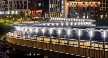 Пешеходный мост через пруд Дальний Фотография предоставлена компанией «Т-Констракшн»